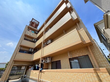 ヤマコ遠見塚外観写真