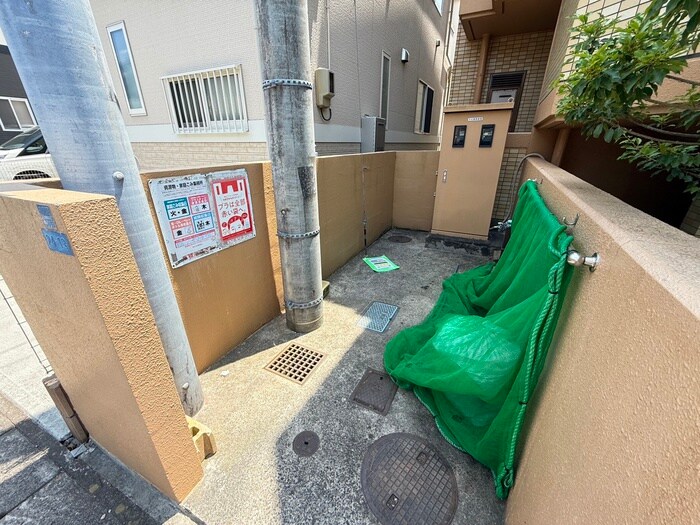 物件外観写真2　(建物設備)