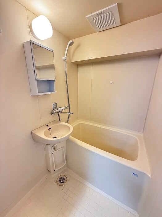 物件内観写真9　(バス／シャワールーム等)