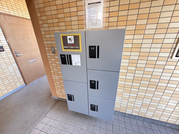 物件外観写真4　(建物設備)