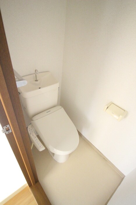 物件内観写真13　(トイレ)