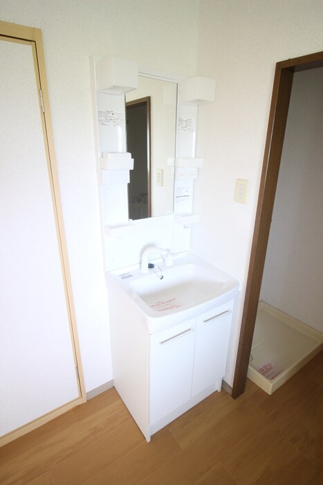 物件内観写真14　(洗面)