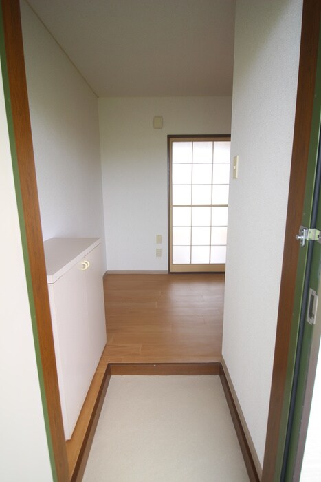 物件内観写真17　(廊下)