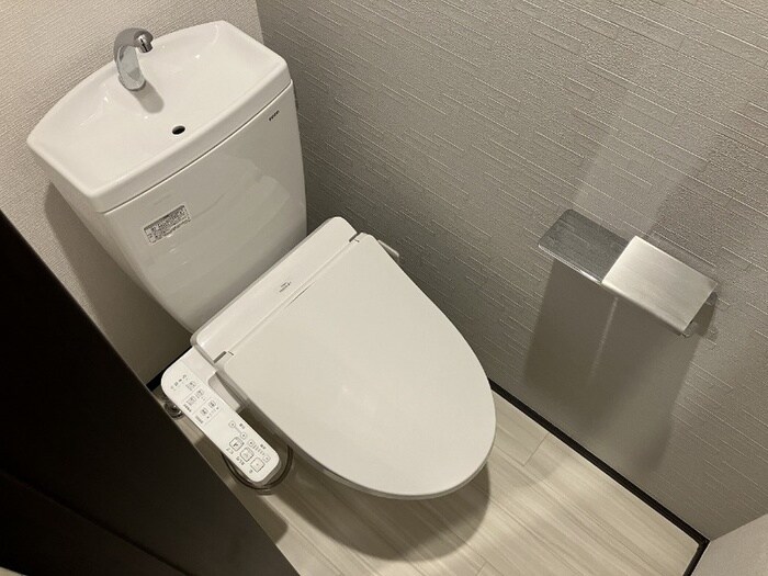 物件内観写真7　(トイレ)