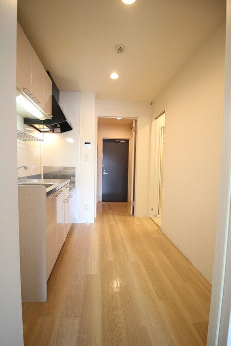 物件内観写真16　(廊下)