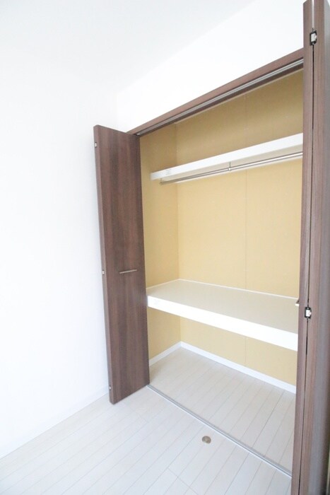 物件内観写真10　(収納)