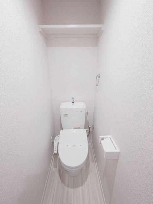 物件内観写真11　(トイレ)