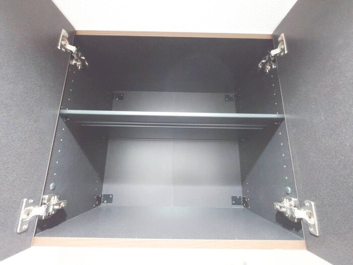 物件内観写真18　(収納)