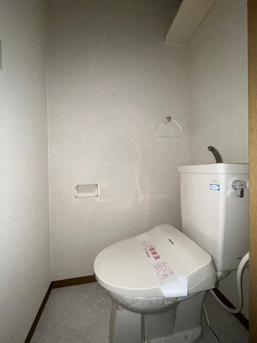 物件内観写真6　(トイレ)