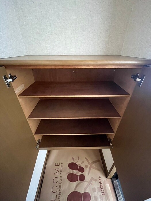物件内観写真10　(靴箱)