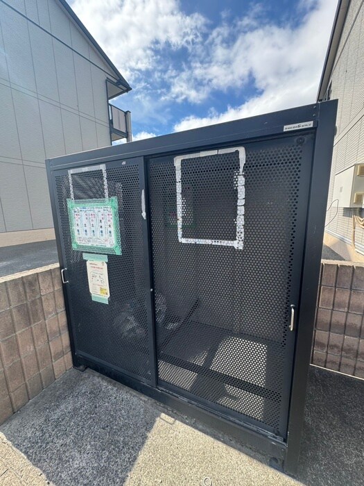 物件外観写真6　(建物設備)