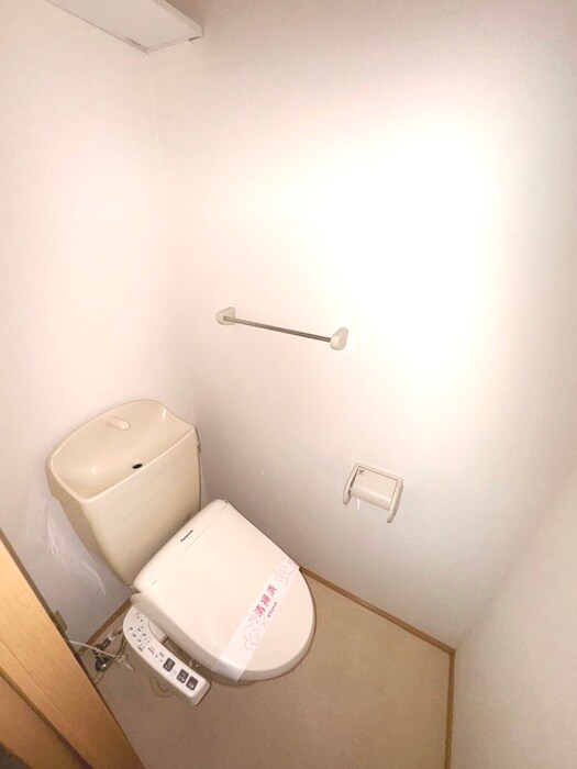 物件内観写真12　(トイレ)