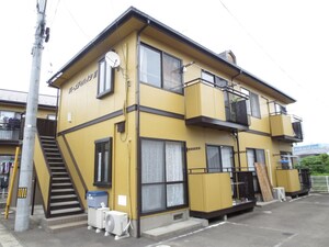 バ－スディハイツⅢ外観写真