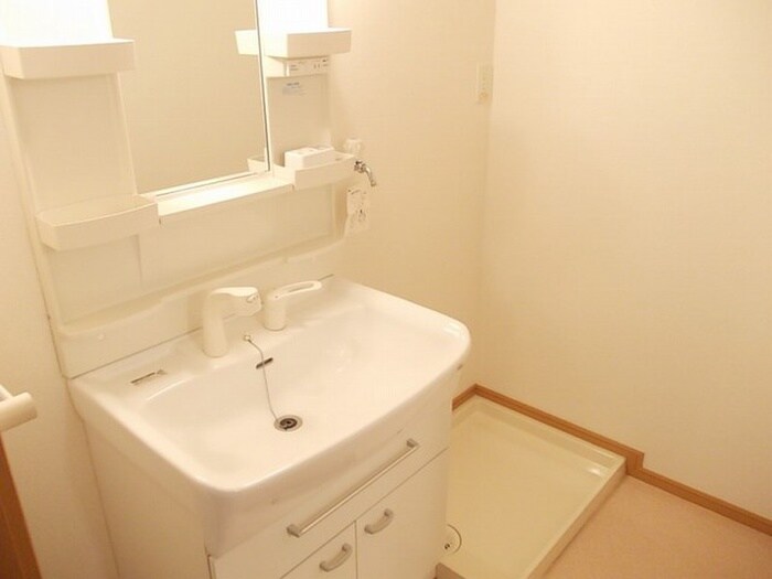 物件内観写真11　(洗面)