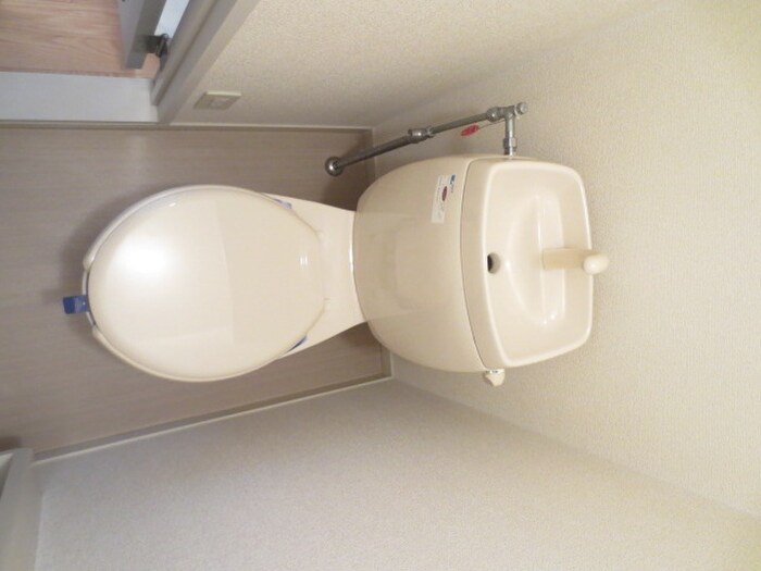 物件内観写真12　(トイレ)