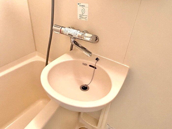 物件内観写真13　(洗面)