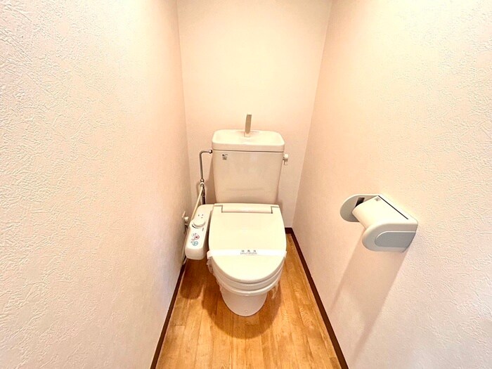 物件内観写真15　(トイレ)