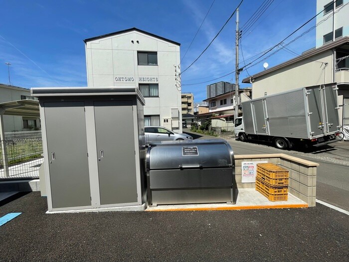 物件外観写真4　(建物設備)