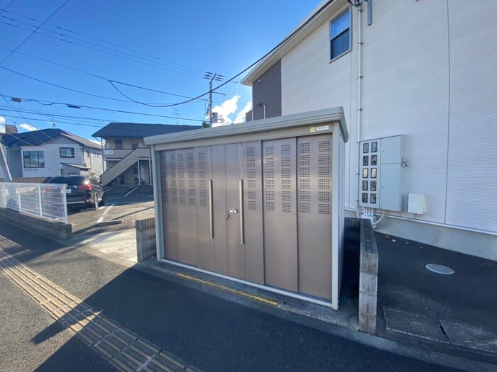 物件外観写真4　(建物設備)