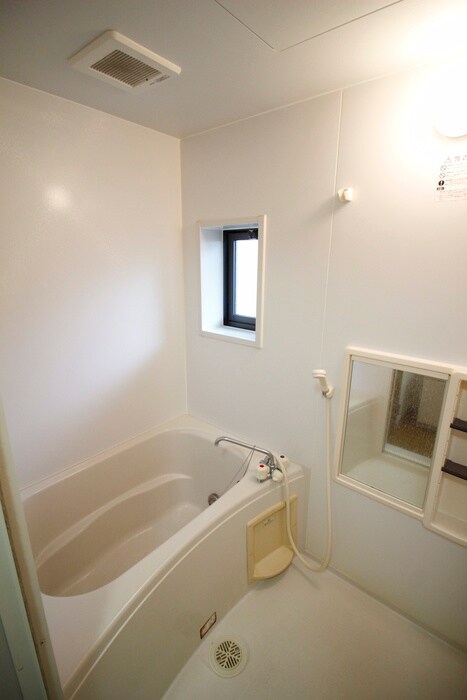 物件内観写真12　(バス／シャワールーム等)