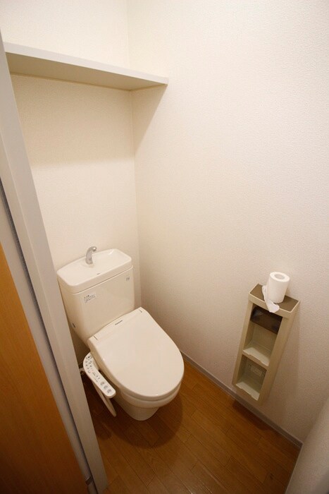 物件内観写真13　(トイレ)