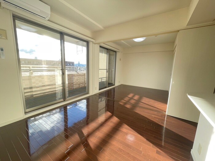 物件内観写真8　(居室)