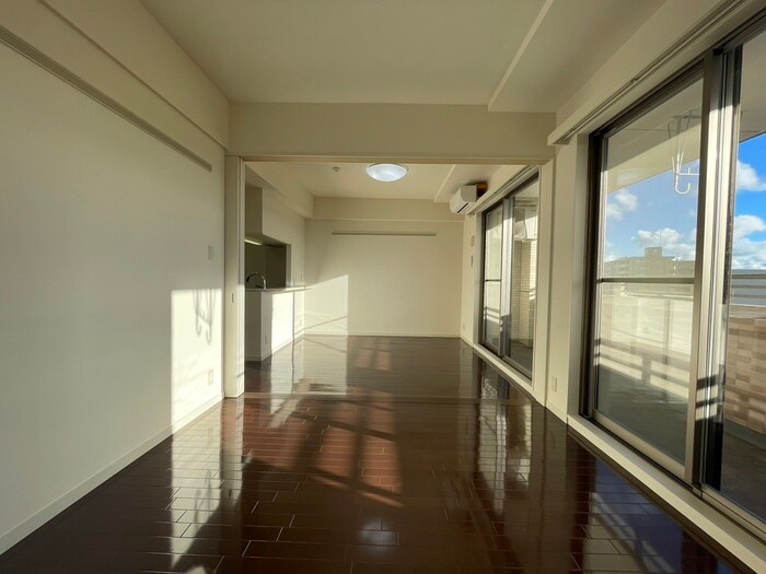 物件内観写真22　(居室)