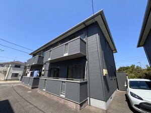 バリュージュ菅野A棟外観写真