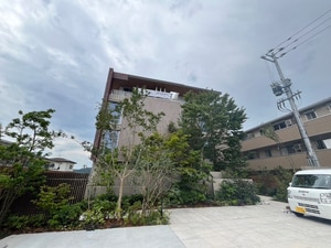 ＴＨＥ　ＧＡＲＤＥＮ　八幡外観写真