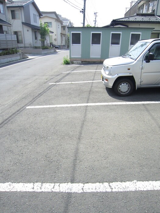 物件外観写真5　(駐輪場)