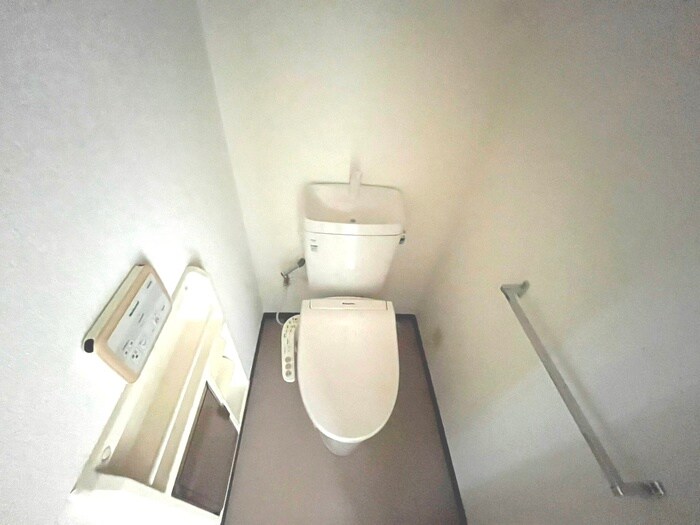 物件内観写真15　(トイレ)