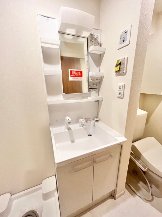 物件内観写真12　(洗面)