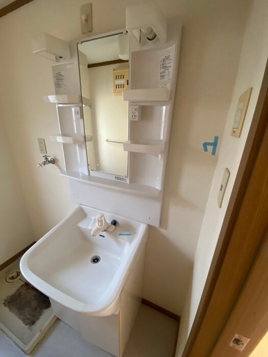 物件内観写真13　(洗面)