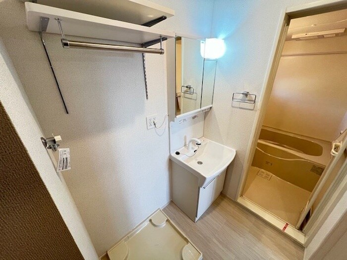 物件内観写真12　(洗面)