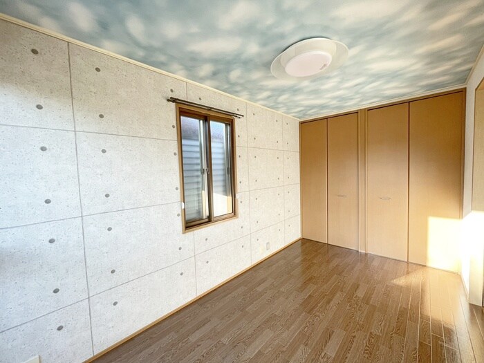 物件内観写真10　(居室)