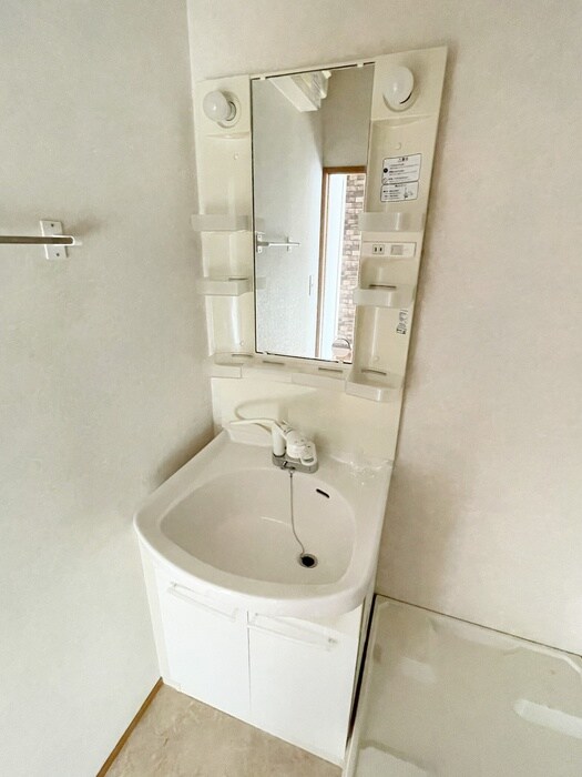 物件内観写真14　(洗面)