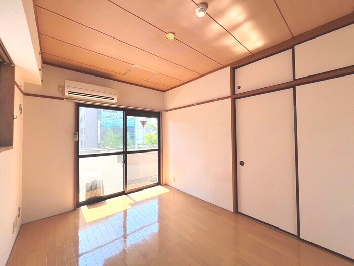 物件内観写真21　(居室)