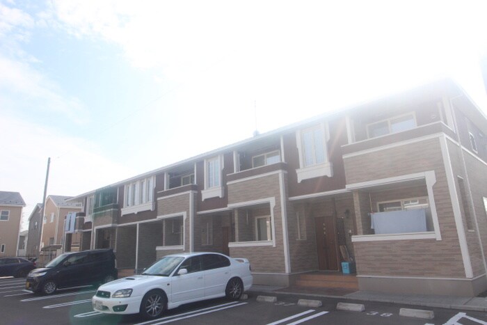 物件外観写真2　(外観写真)