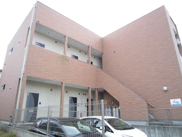 物件外観写真5　(外観写真)