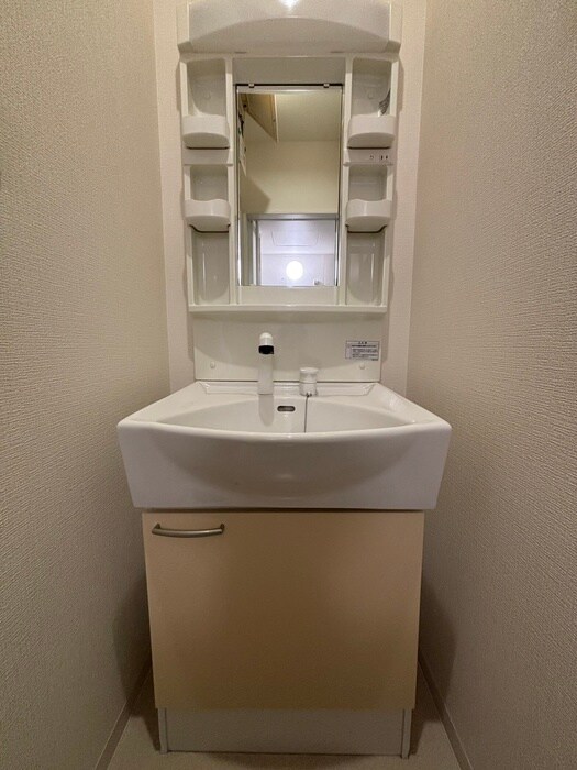 物件内観写真13　(洗面)