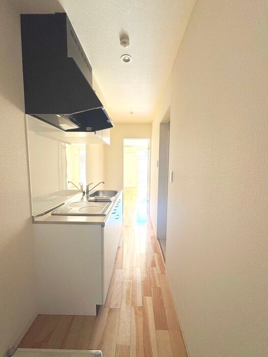 物件内観写真16　(廊下)