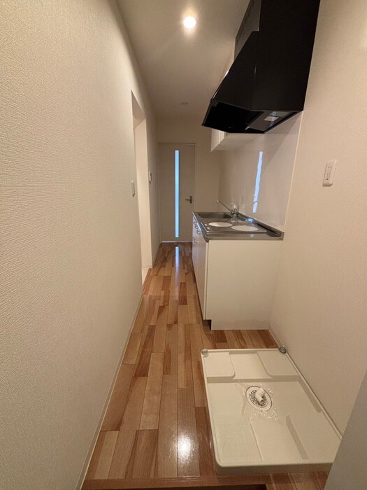 物件内観写真17　(廊下)