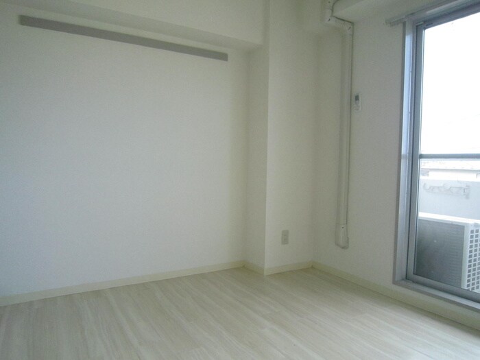 物件内観写真18　(居室)