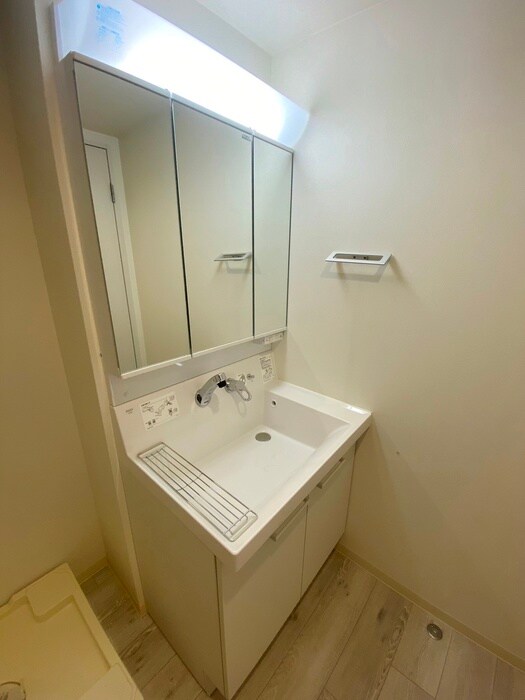 物件内観写真12　(洗面)