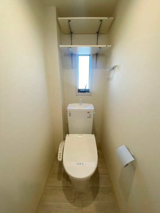 物件内観写真13　(トイレ)