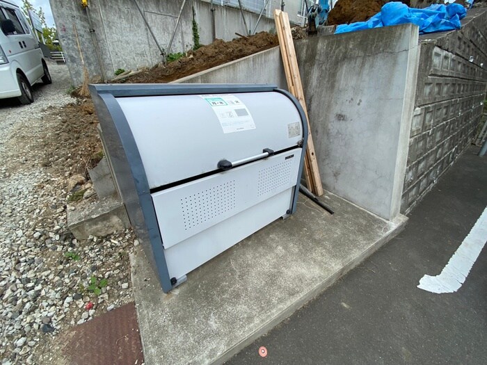 物件外観写真4　(建物設備)