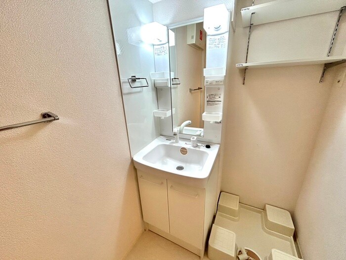 物件内観写真10　(洗面)