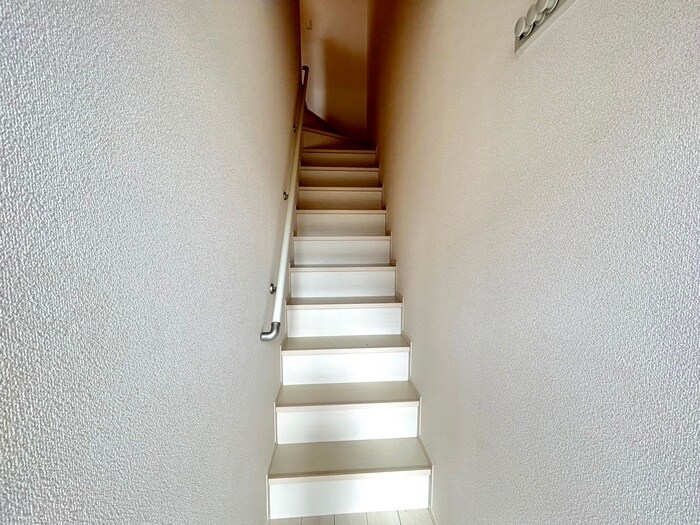 物件内観写真16　(廊下)