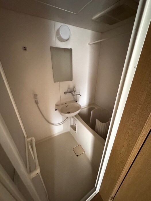 物件内観写真12　(バス／シャワールーム等)