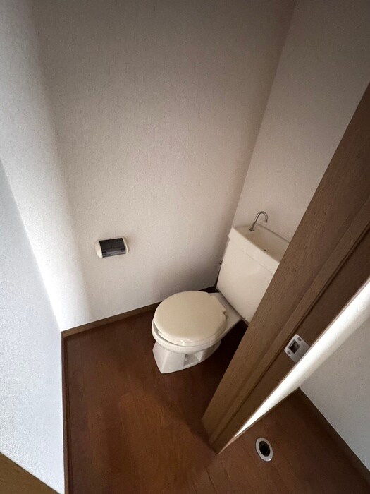 物件内観写真13　(トイレ)